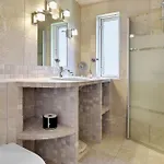 Stunning In With Wifi Holiday home Nexo