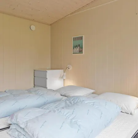 3 Bedroom Awesome In Дом отдыха *