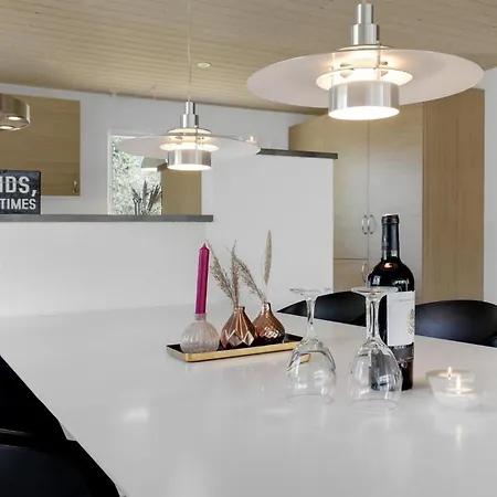 Дом отдыха 3 Bedroom Awesome In Нексё
