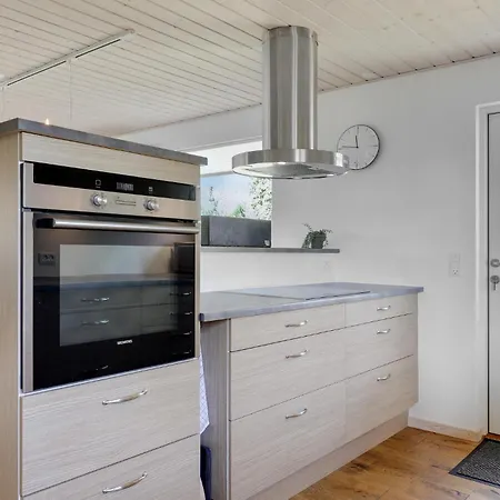 3 Bedroom Stunning In Feriehus *