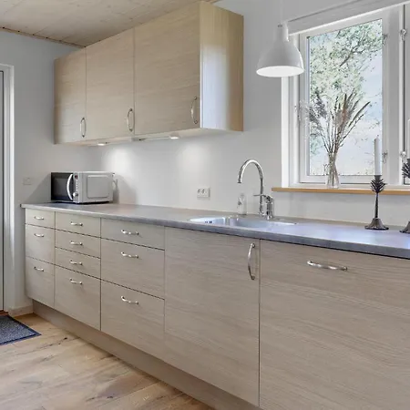 3 Bedroom Stunning In Feriehus Neksø